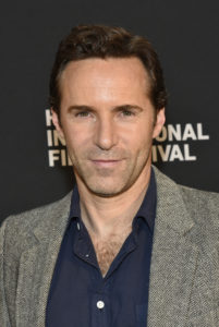 Alessandro Nivola 