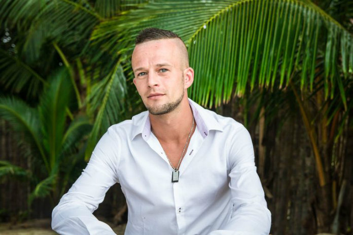 ‘Temptation Tim’ gaf zich op als verleider voor nieuw seizoen ‘Temptation Island’