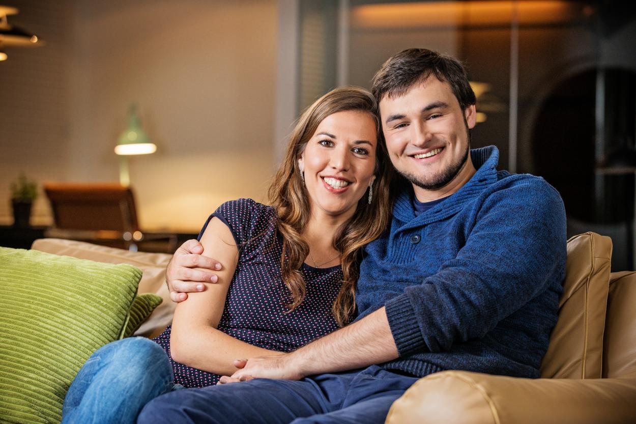 Nicolas en Evelien uit ‘Blind Getrouwd’ krijgen zoon Xander