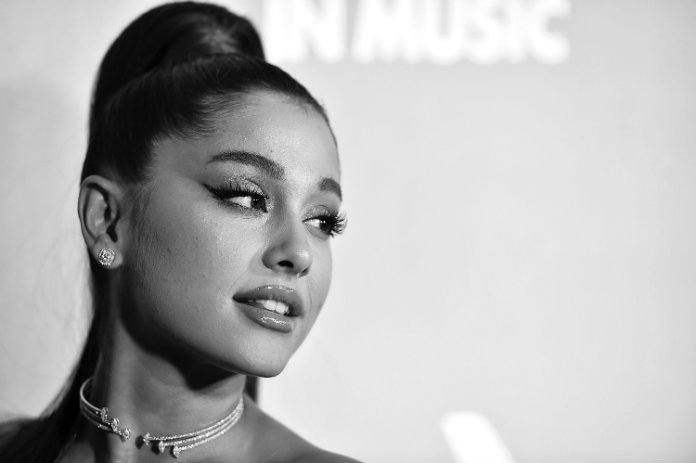 Ariana Grande heeft zich na jaren opnieuw verzoend met haar vader