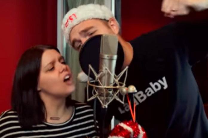 Nummer 1-kerstlied in het Verenigd Koninkrijk gaat over…worstenbroodjes