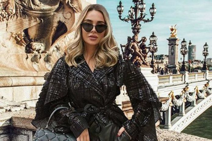 Instagramster valt pijnlijk door de mand met vervalste vakantiekiekjes