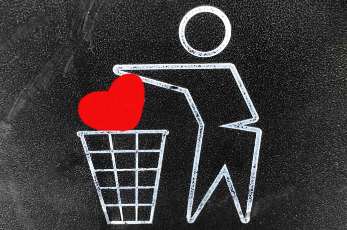 Hoe datingapps symbool staan voor de wegwerpcultuur