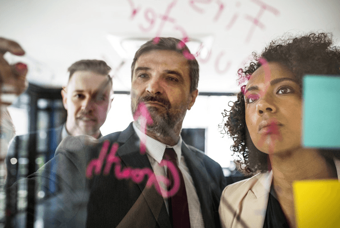 Een vrouw op vijf verkiest een mannelijke baas