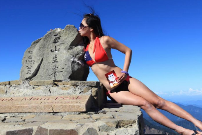 Bekende ‘bikiniklimster’ komt om het leven bij soloklim