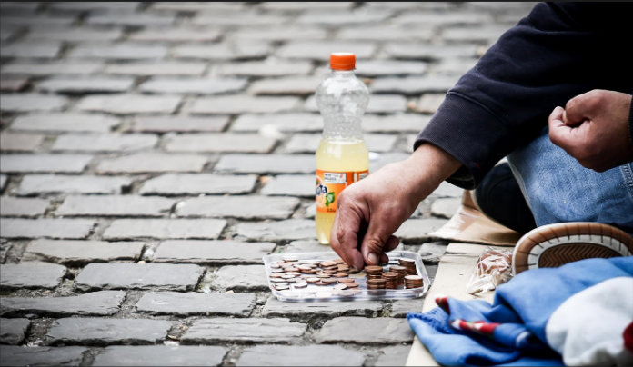 Eén Belg op vijf   worstelt met budget