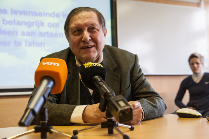 Bekende denker Etienne Vermeersch is overleden