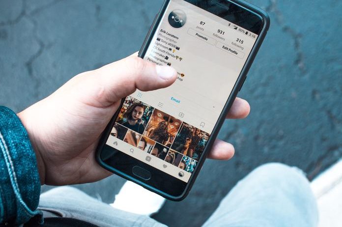 Sociale media werken even verslavend als drugs