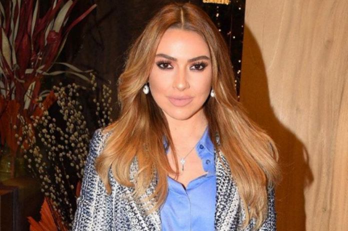 Hadise verdrinkt in de schulden maar leeft nog steeds luxueus