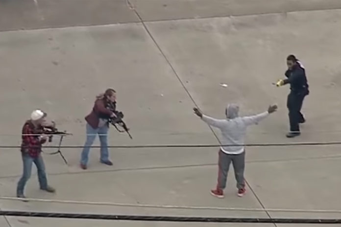 Vluchtende crimineel denkt politie te slim af te zijn. Maar niets blijkt minder waar! (video)