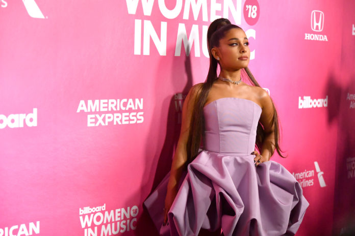 Ariana Grande stoot Selena Gomez van haar Instagram-troon