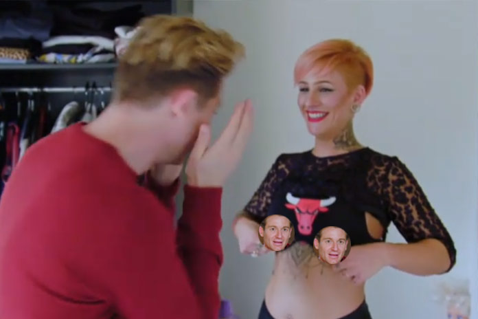 Jani in paniek wegens nipslip: “Ik zie je tepel! Oh my god, dat mag niet!” (video’s)