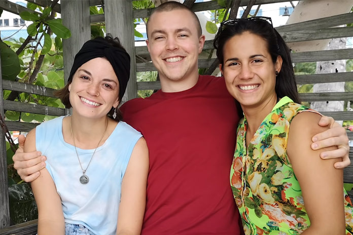 Ze waren een doorsnee koppel. Tot ze de minnares van zijn vrouw ten huwelijk vroegen! (video)