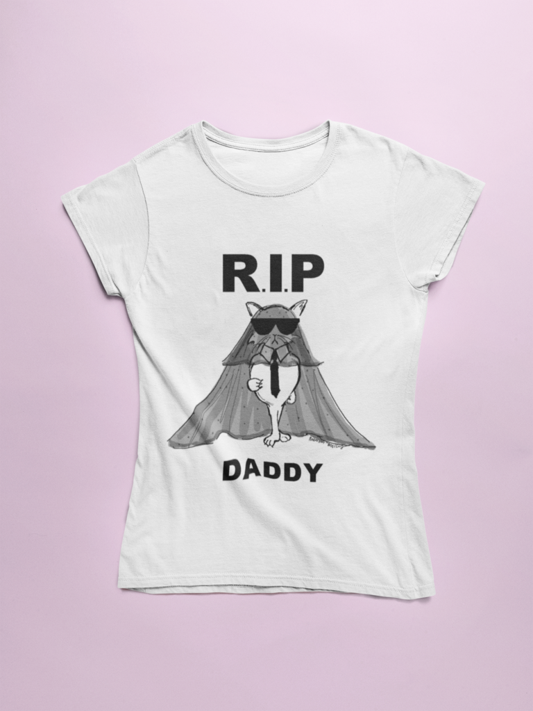 Kat Lagerfeld eert overleden baasje met kledinglijn