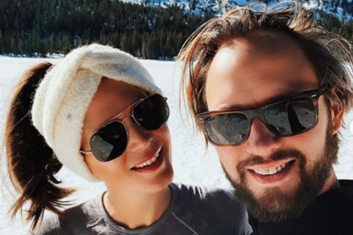 Astrid Coppens treedt officieel in het huwelijk met Bram