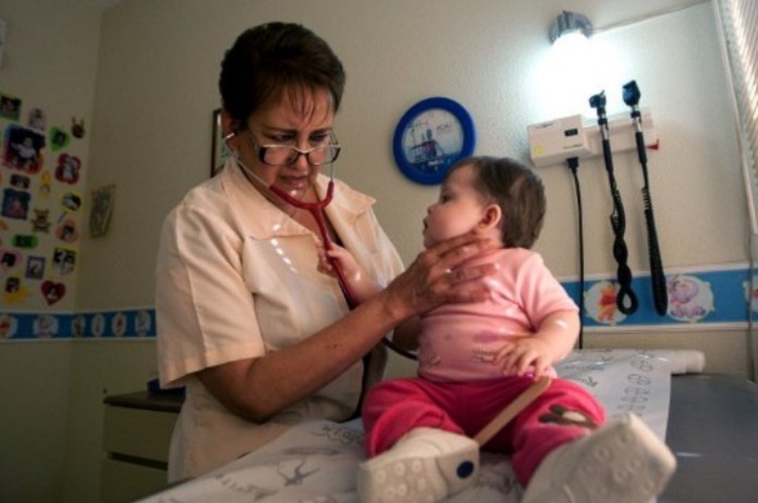 Eén op zeven baby’s ziet geen pediater of huisarts