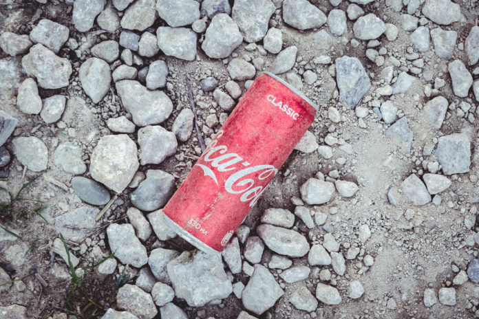 Brussel test terugbrengpremie voor weggegooide blikjes