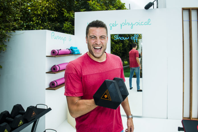 Viktor Verhulst: “Mijn pa weet alles over mijn seksleven”