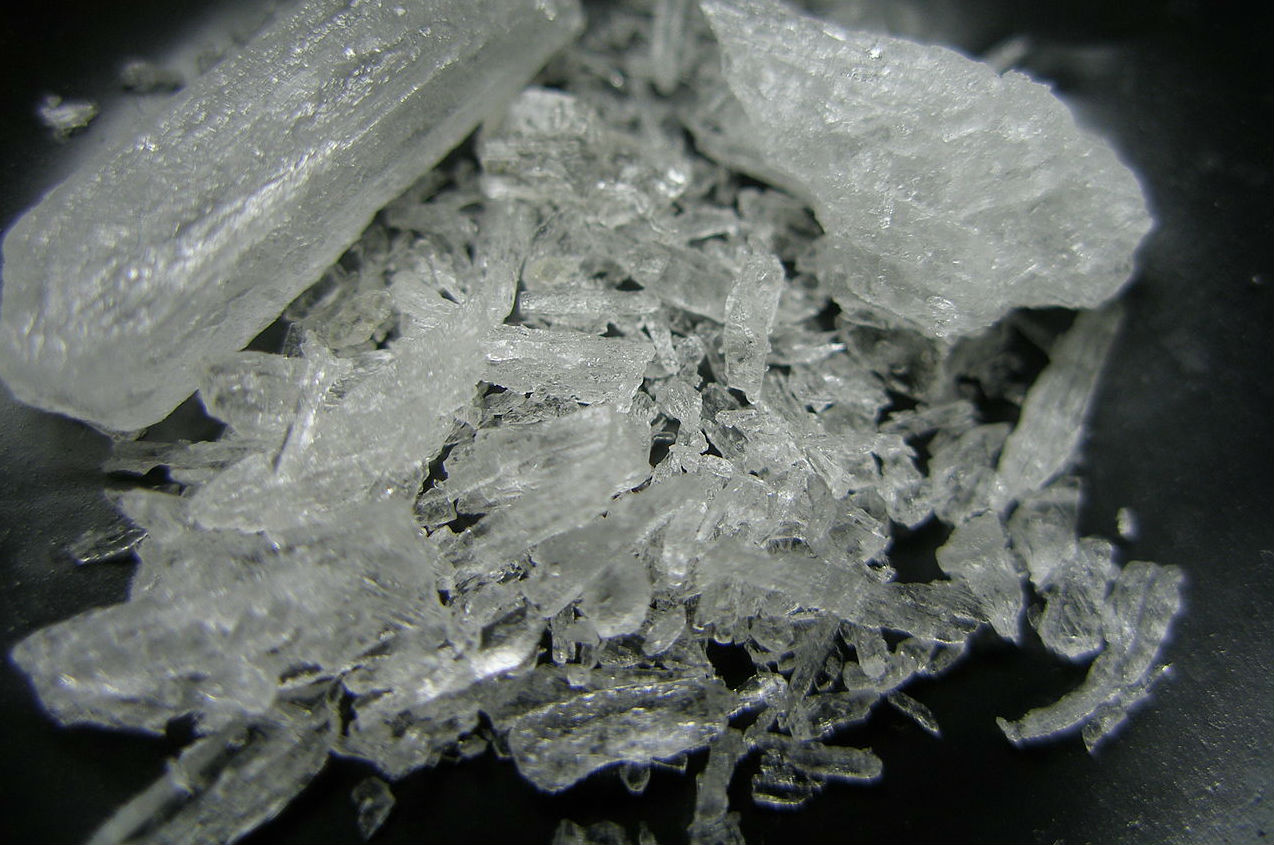 Bejaard koppel krijgt per ongeluk 20 kilo crystal meth opgestuurd