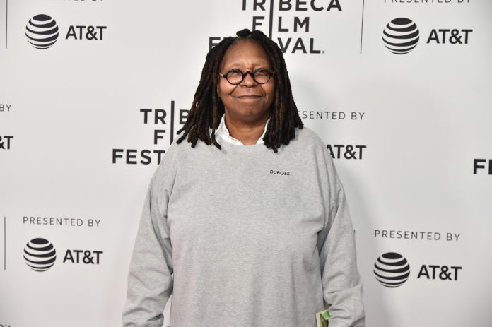 Whoopi Goldberg lanceert kledinglijn met maten voor iedereen