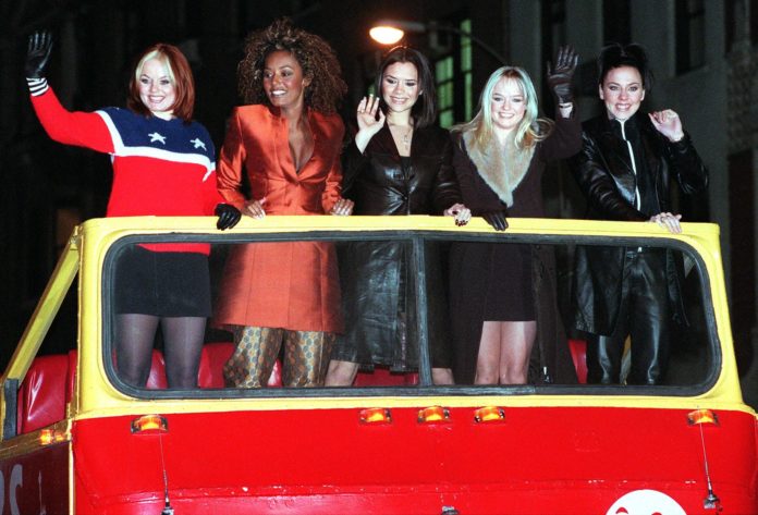 Spice up your life! En overnacht in de originele Spice Girls-bus