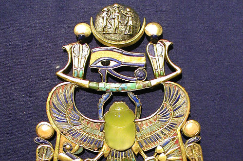 Sierjuweel van Toetanchamon gevormd door meteorietinslag