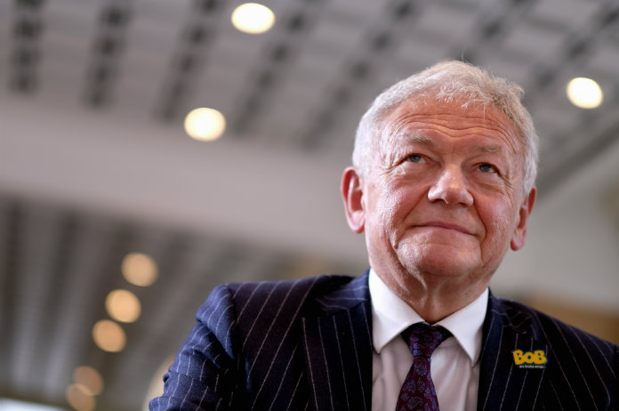 Minister van Mobiliteit François Bellot: “De komende jaren zal het aantal treinreizigers fors stijgen”