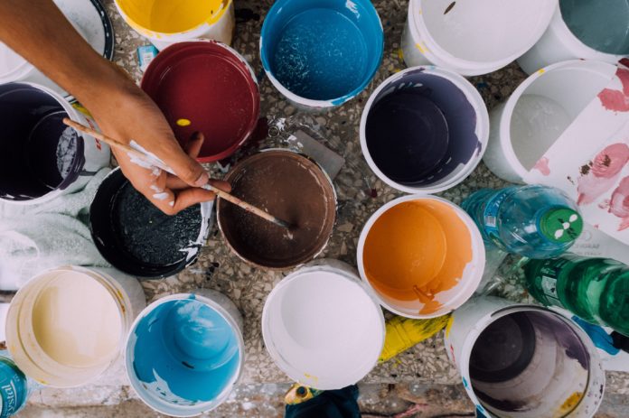 Dit is officieel de beste kleur voor je slaapkamer