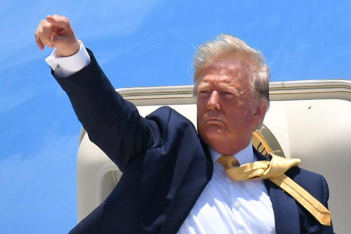 Trump ziet op laatste nippertje af van luchtaanvallen op Iran