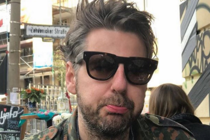 Vjeze Fur van ‘De Jeugd van Tegenwoordig’ maakt kookprogramma