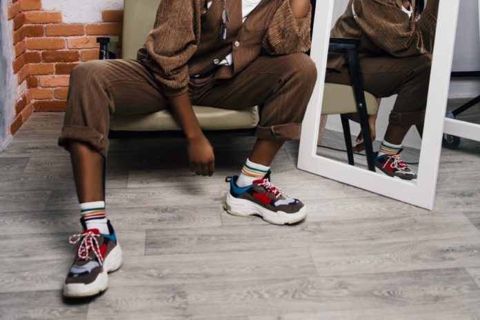 Sneakertrend is slecht voor je voeten