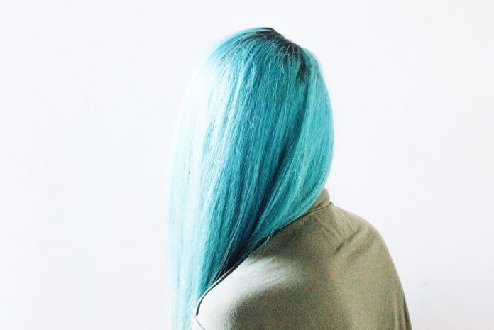 Tijdens deze periode kleur je je haar beter niet