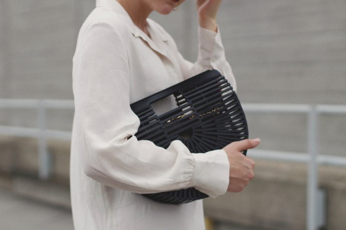 Wat draag je op kantoor bij 35 graden?