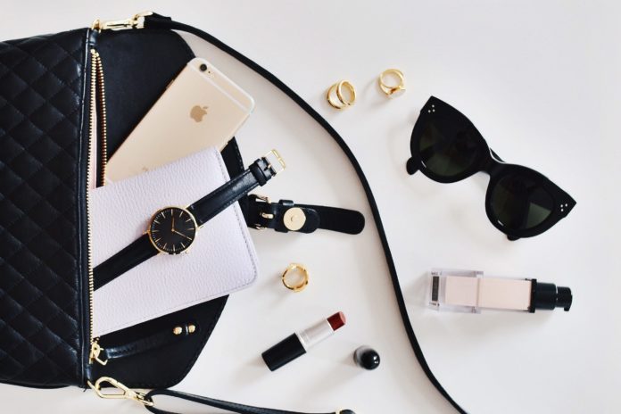 Dit modeaccessoire is drie keer smeriger dan een toiletbril