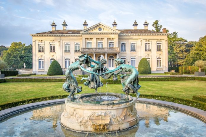 Explosief ontploft in restaurant Kasteel Den Brandt in Antwerpen