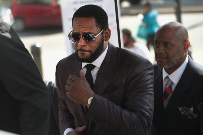 R. Kelly moet vrijdag voor rechtbank in New York verschijnen
