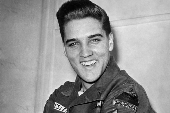 Elvis Presley regelt nu het verkeer in Duits stadje Bad Nauheim
