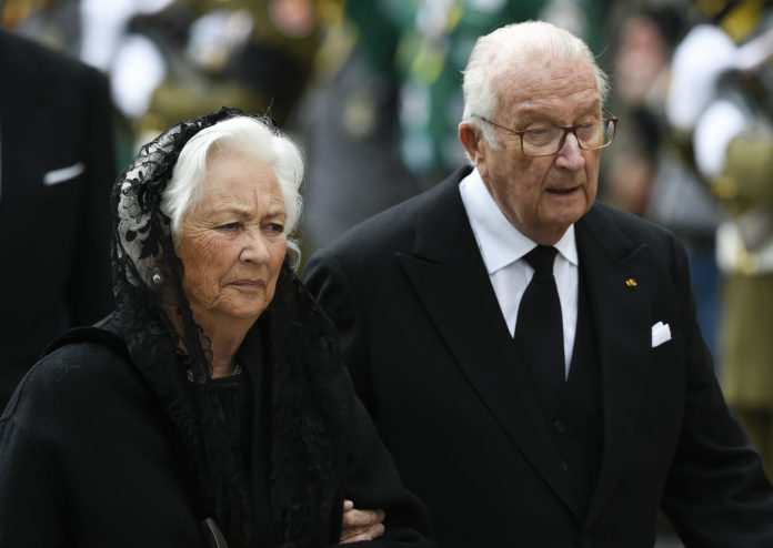 IN BEELD. Diamanten huwelijk Albert en Paola in stilte gevierd