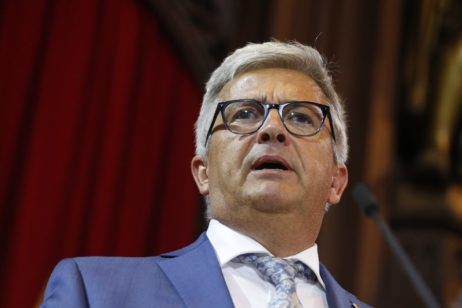 Escort Lynn dient klacht in na nieuwe gelekte e-mail