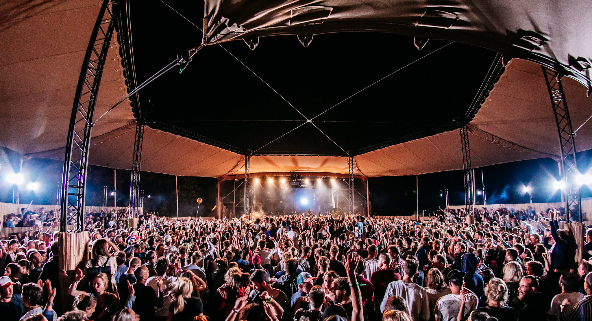 FESTIVALS. Een dag op Paradise City