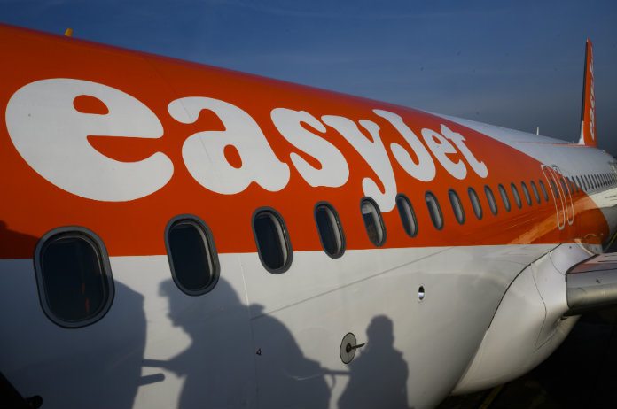 BIZAR. EasyJet in verlegenheid gebracht door deze absurde foto