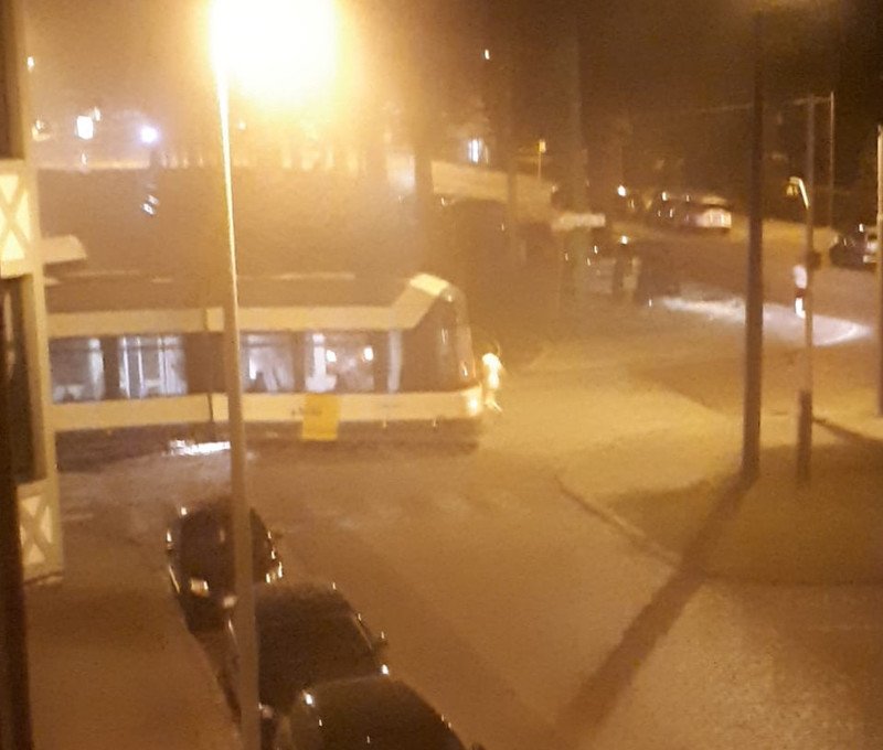 Tram rijdt in gevel in Deurne: 4 gewonden en verstoord tramverkeer