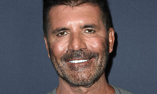 Twitter gechoqueerd door deze foto van Simon Cowell: “Wat is er met hem gebeurd?”