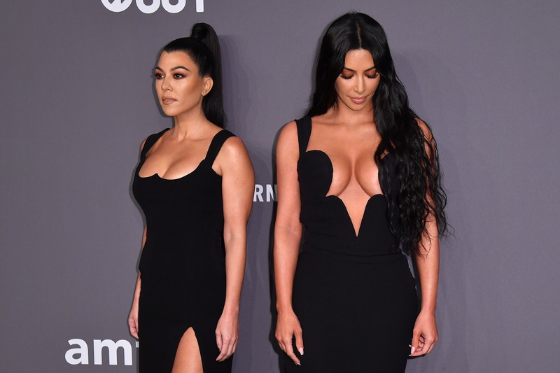 Zusjes Kardashian vliegen elkaar (weer) in de haren: “Ondankbare bitch!”