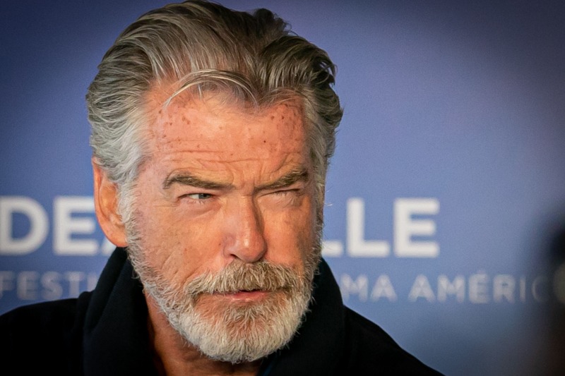 Voormalige James Bond-acteur Pierce Brosnan pleit voor vrouwelijke 007