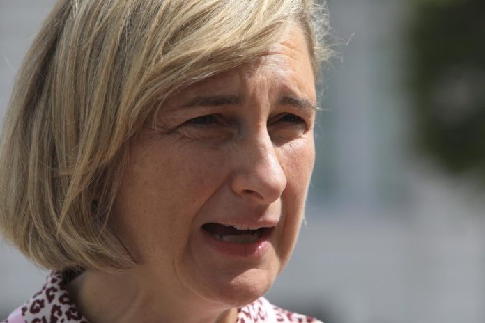 Crevits: “Vlaamse regering tegen 23 september haalbare kaart”