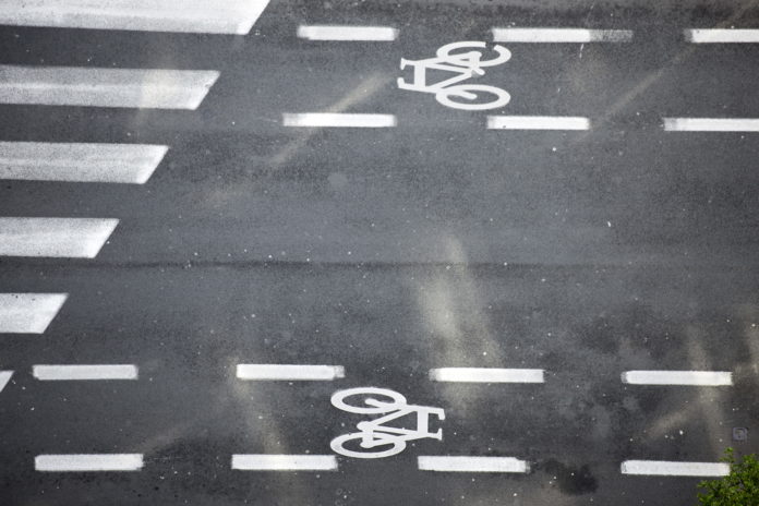 Uber geeft voortaan ook in België “fietspadwaarschuwingen”