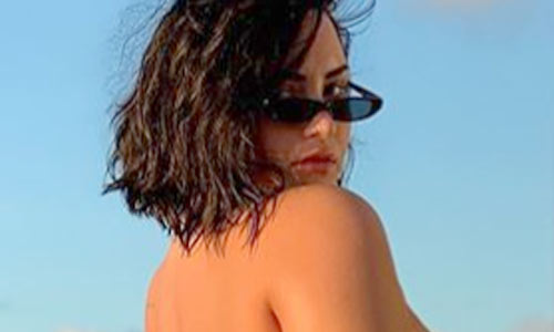 Demi Lovato deelt (voor het eerst) onbewerkte bikinifoto, inclusief cellulitis: “Dit is mijn grootste angst” (foto)