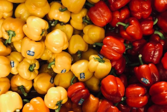 Nieuw onlineplatform veilt overschotten van groenten en fruit