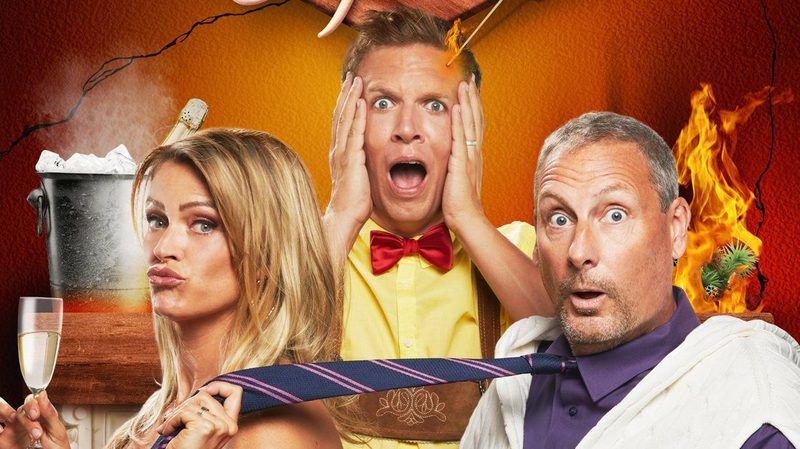 James Cooke, Gert Verhulst en Karen Damen staan samen op de planken